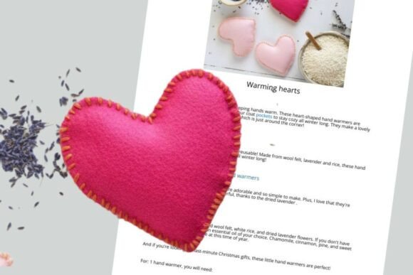 Cozy Fleece Hand Warmers Sewing Pattern